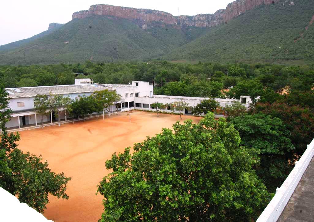 Bhavan School Prospectus Bharatiya Vidya Bhavan's